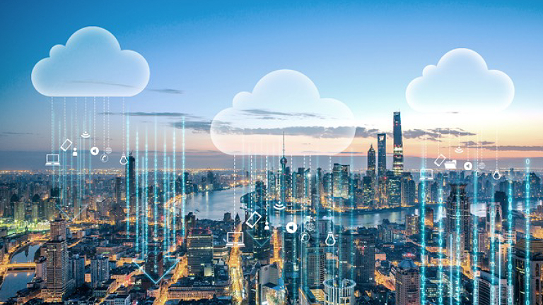Solving the Three Major IoT Challenges: Power Supply, Software Fragmentation, and Deployment
