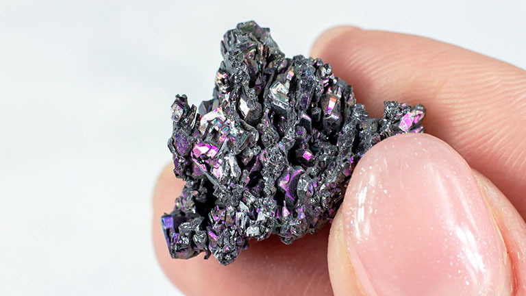 Wide bandgap semiconductor material in its raw form