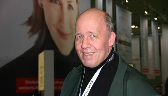 Photo of Bernd Schoene