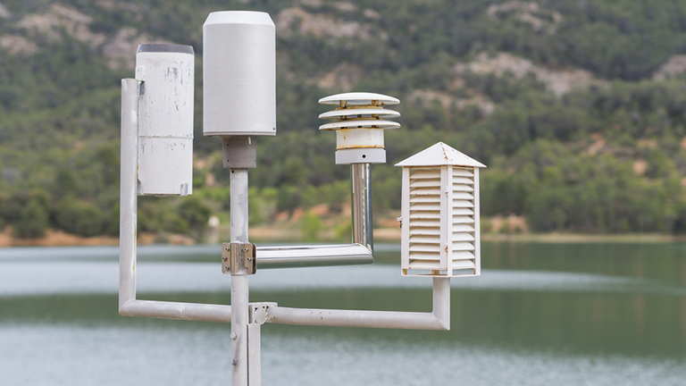 weather monitoring sensors near a lake