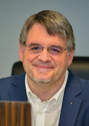 Portrait photo of Antonio Ramos